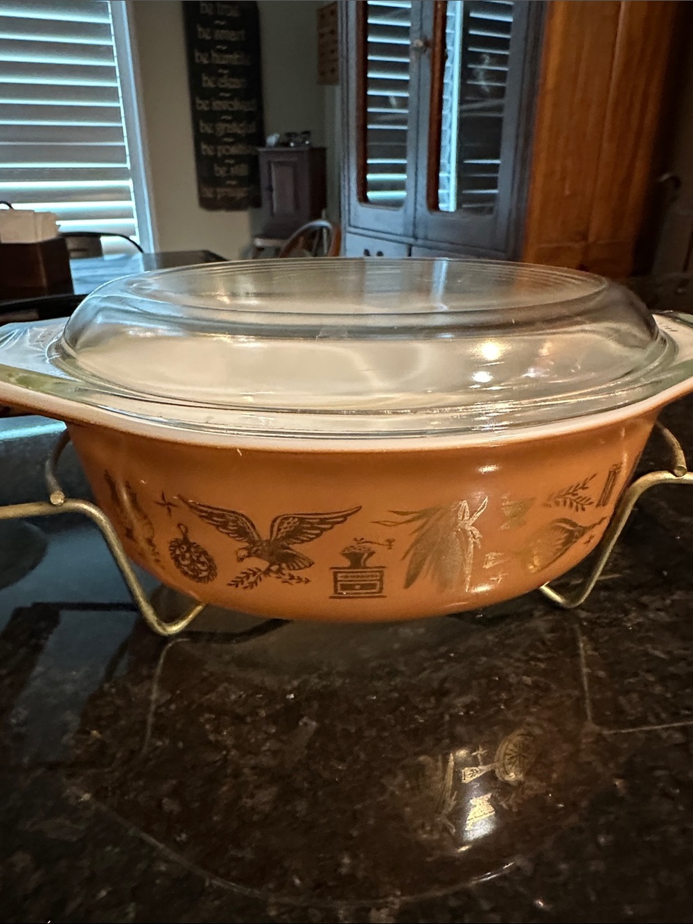 Pyrex casserole dish - Picture 2 of 6